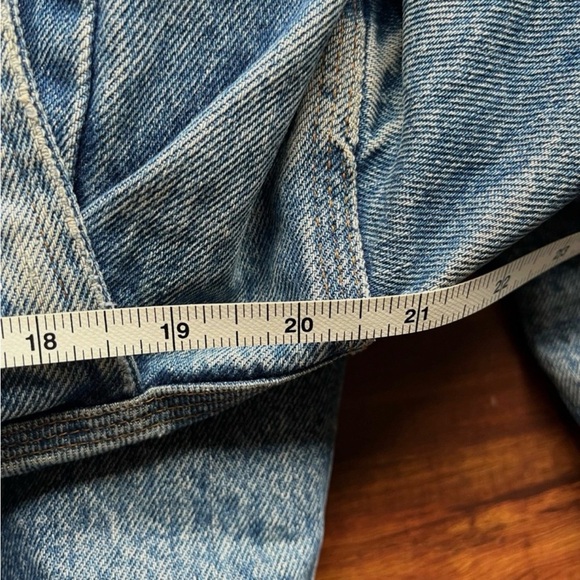 Ralph Lauren Blue Denim Jacket with Tan Collar - Picture 5 of 7